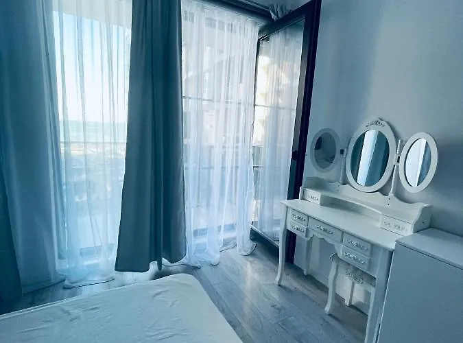 Apartment Sea View Stefan Building Navodari